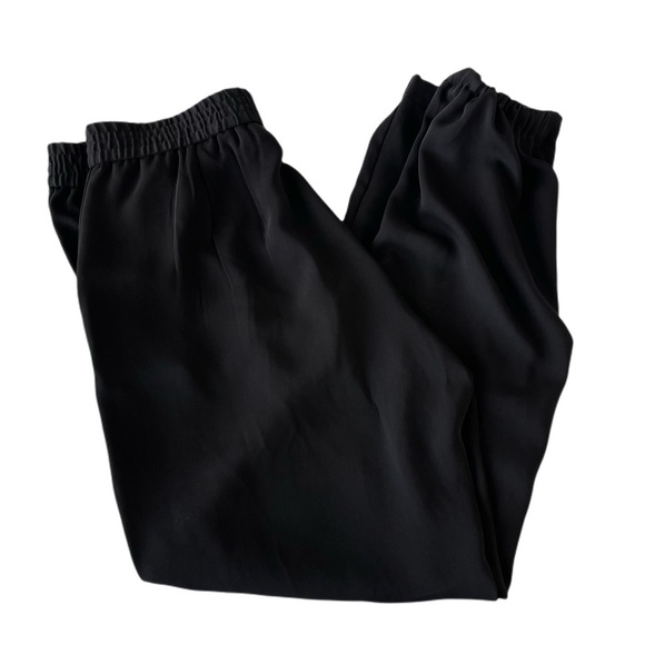 3/30$🔥 DKNY Black Loose fit Joggers Size M - Picture 3 of 13